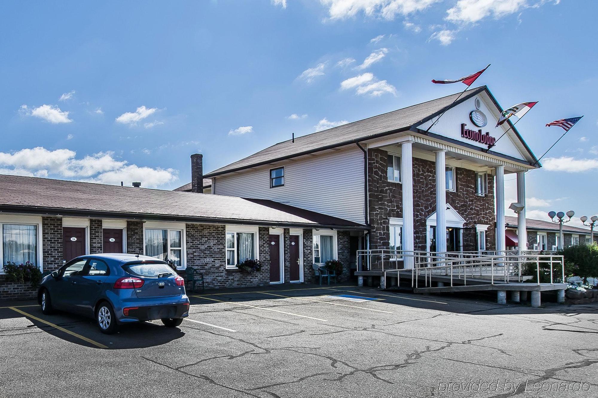 Queens Arms Inn Charlottetown Extérieur photo