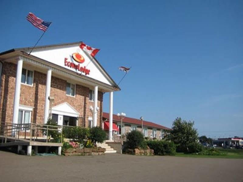 Queens Arms Inn Charlottetown Extérieur photo